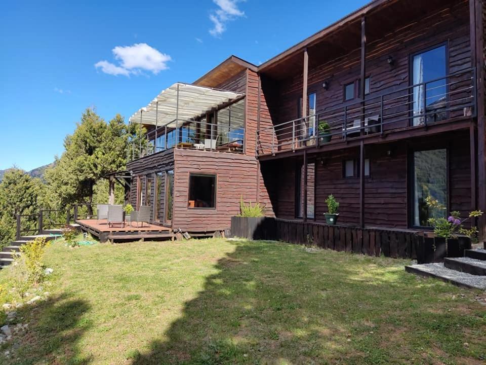 Refugio Los Cipreses Hotel Futaleufu Bagian luar foto