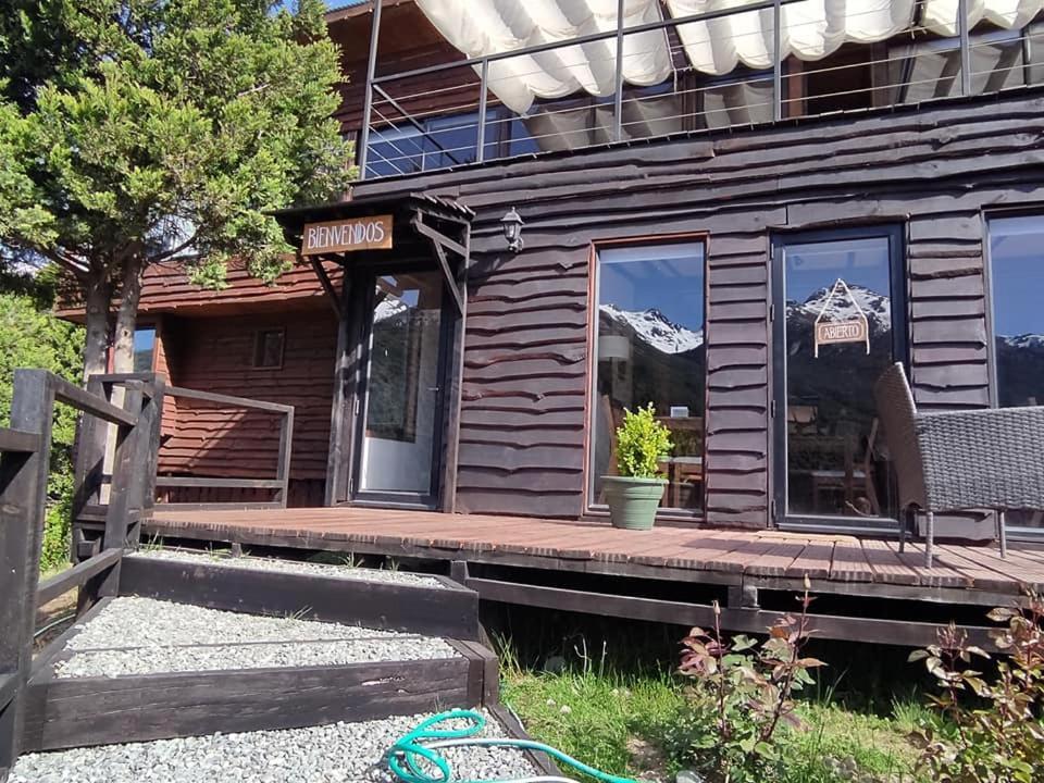 Refugio Los Cipreses Hotel Futaleufu Bagian luar foto